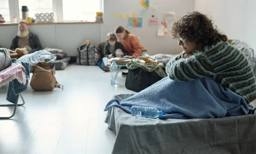 Osoby żyjące w trudnych warunkach mieszkaniowych